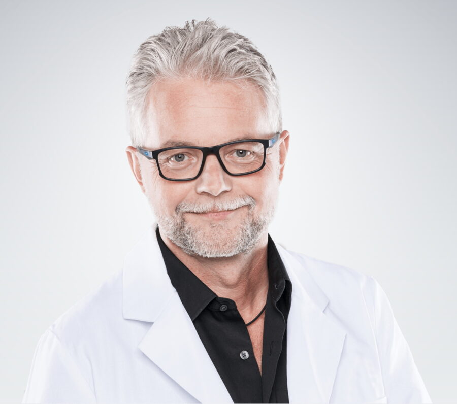 Kniechirurg Arnold
