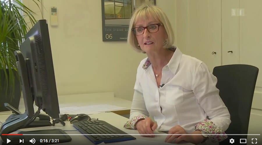 Gina Zehnder in der Sendung «mitenand» Aus der Sendung mitenand: Frau am Computerarbeitsplatz